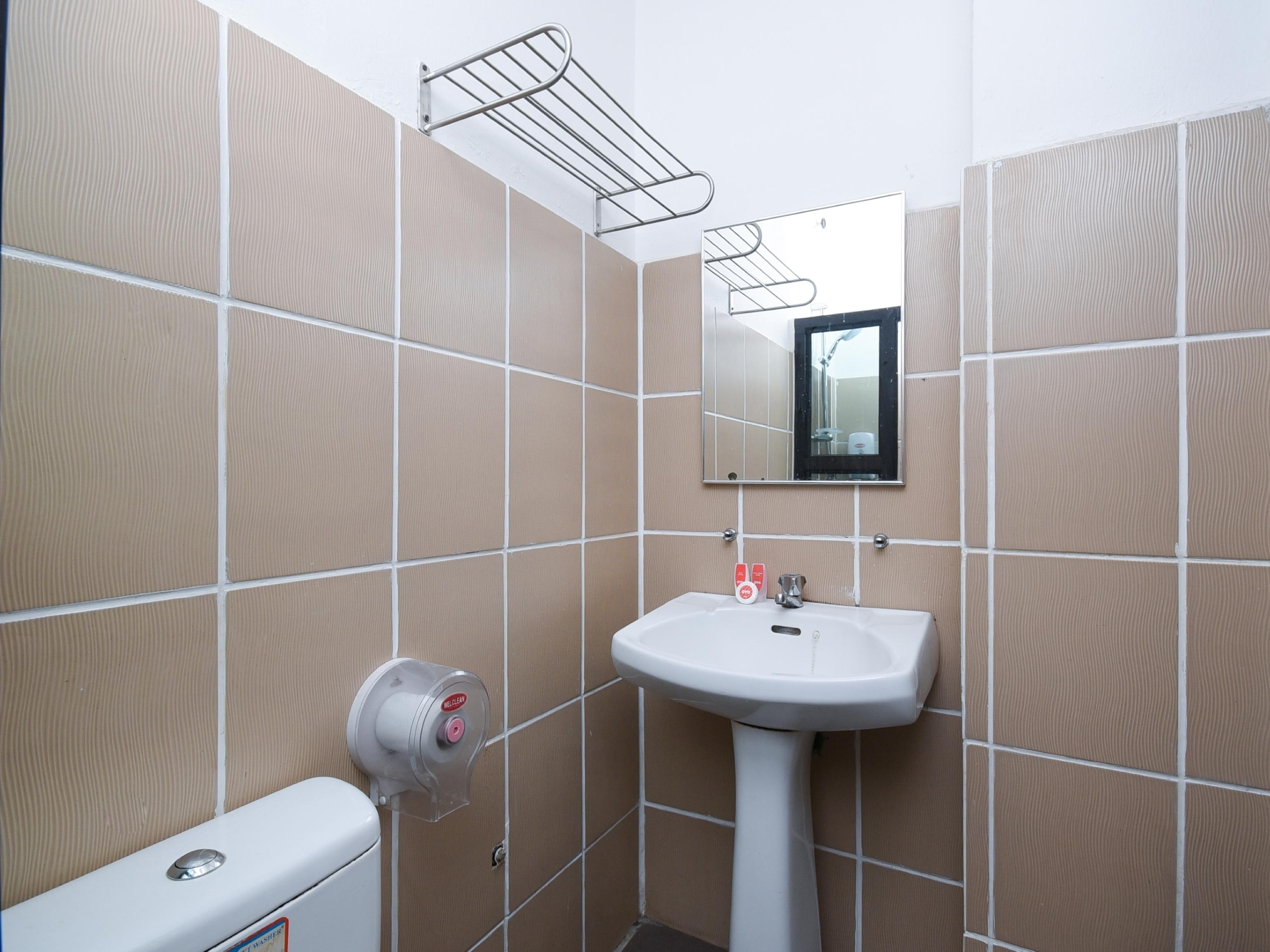 Super Oyo 89604 City Home Stay Miri Eksteriør bilde