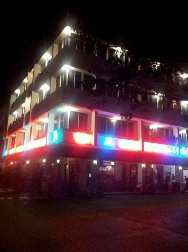 Super Oyo 89604 City Home Stay Miri Eksteriør bilde